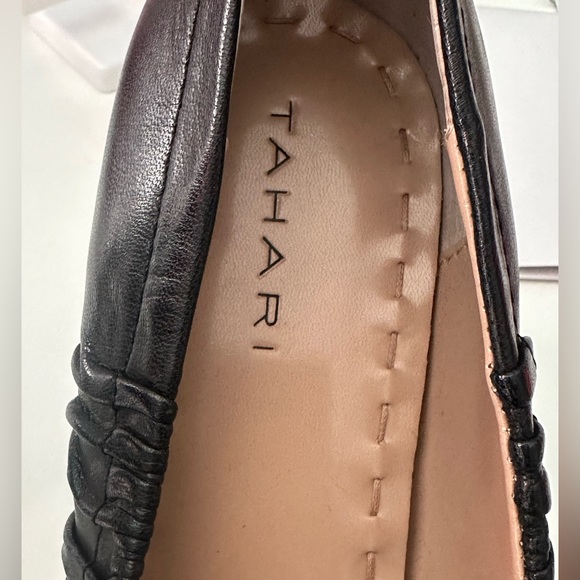 Tahari Heels Size 8 - Picture 6 of 8